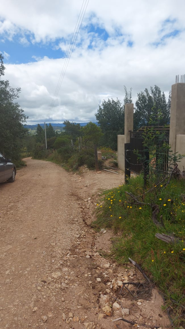 "AMPLIA CASA CERCA DE LA CIUDAD DE TUNJA EN COMBITA "